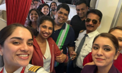 भारत पहुंची एयर इंडिया की पहली फ्लाइट, 149 यात्री और 8 क्रू सदस्यों की सुरक्षित घर वापसी